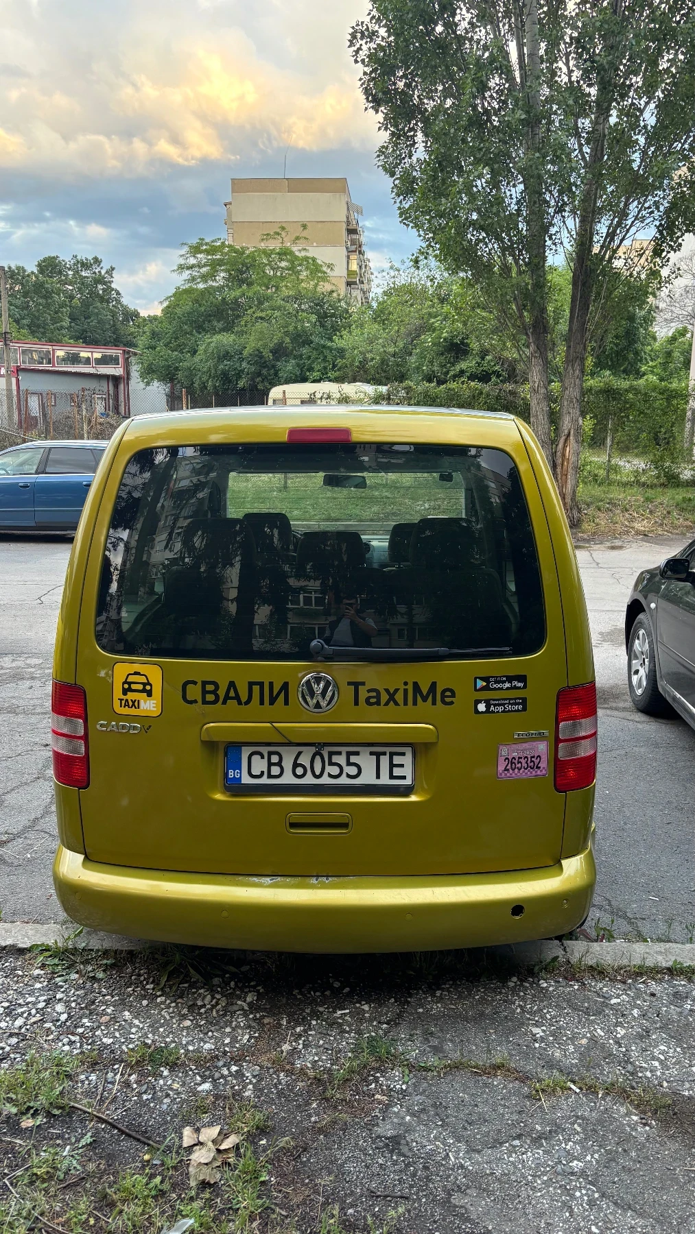 VW Caddy, снимка 6 - Автомобили и джипове - 54757640