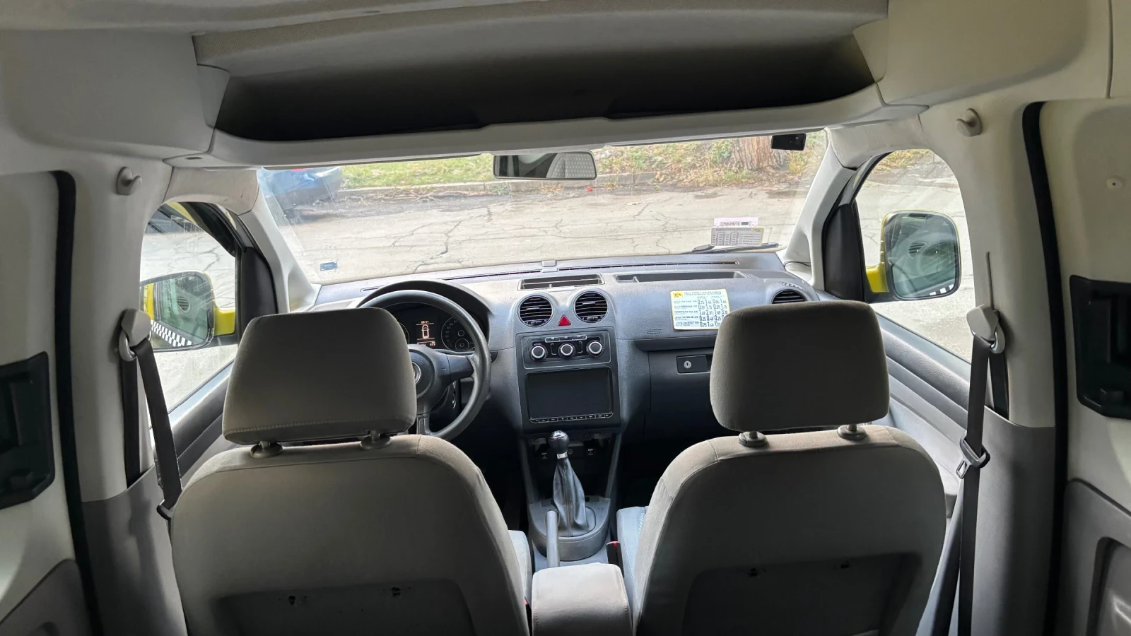 VW Caddy, снимка 12 - Автомобили и джипове - 54757640