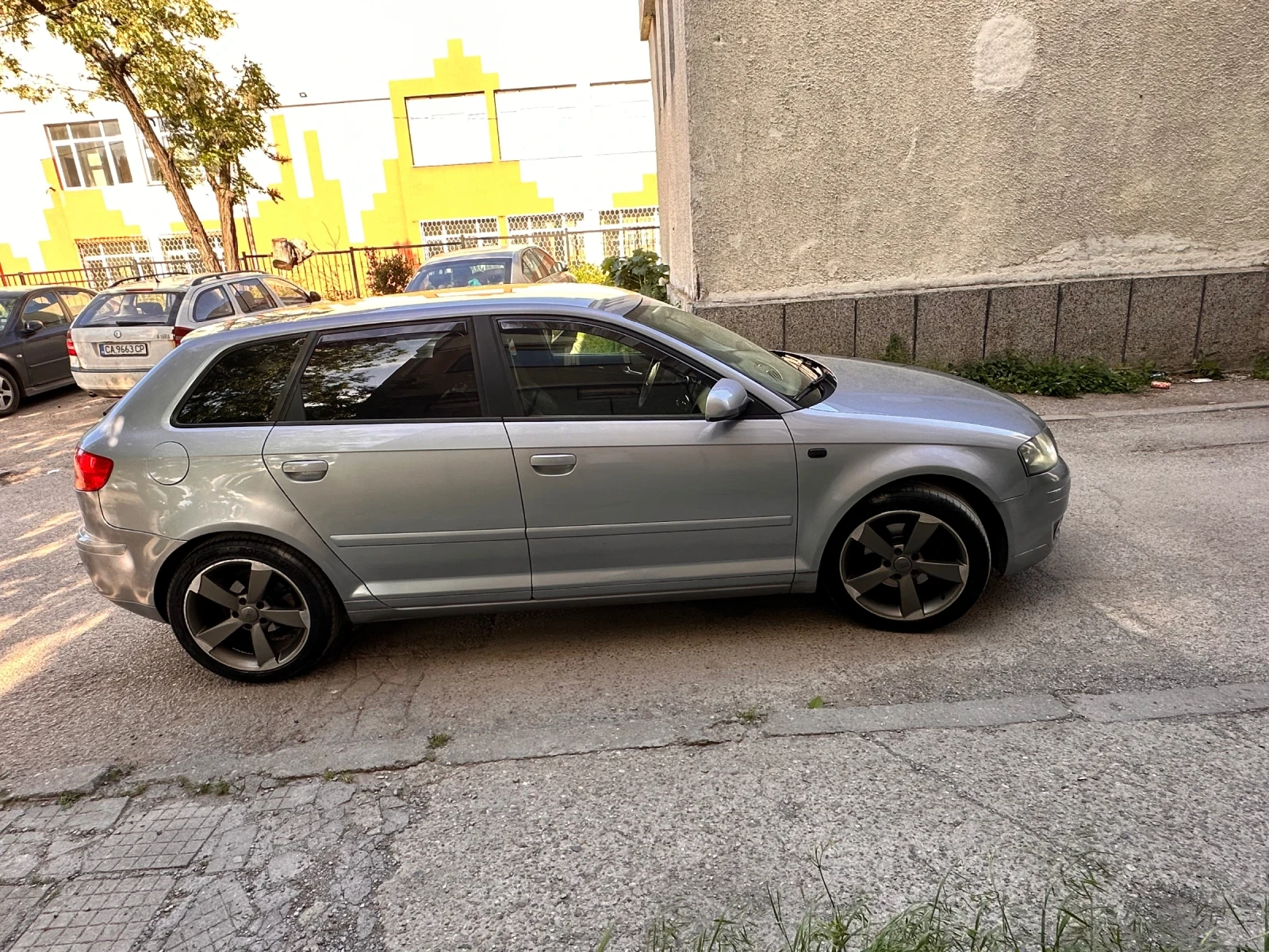 Audi A3 2.0 TDI 140 К.С Обслужен S-LINE TOP TOP състояние , снимка 10 - Автомобили и джипове - 54882728