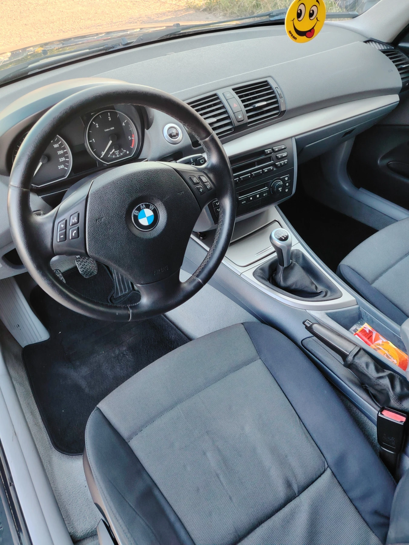 BMW 120, снимка 10 - Автомобили и джипове - 55609338