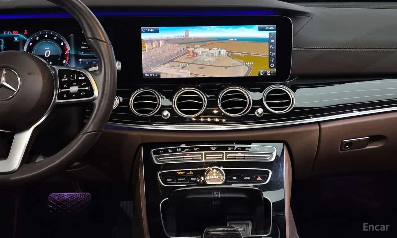 Mercedes-Benz E 450  4MATIC Exclusive / ���� �� �������� | Mobile.bg � ����������� 13