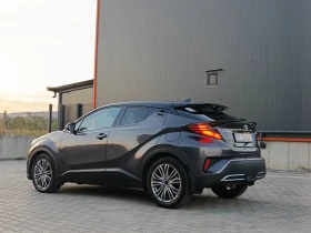 Обява за продажба на Toyota C-HR 2.0 hybrid Classy bi tone + гаранция ~55 950 лв. - изображение 1