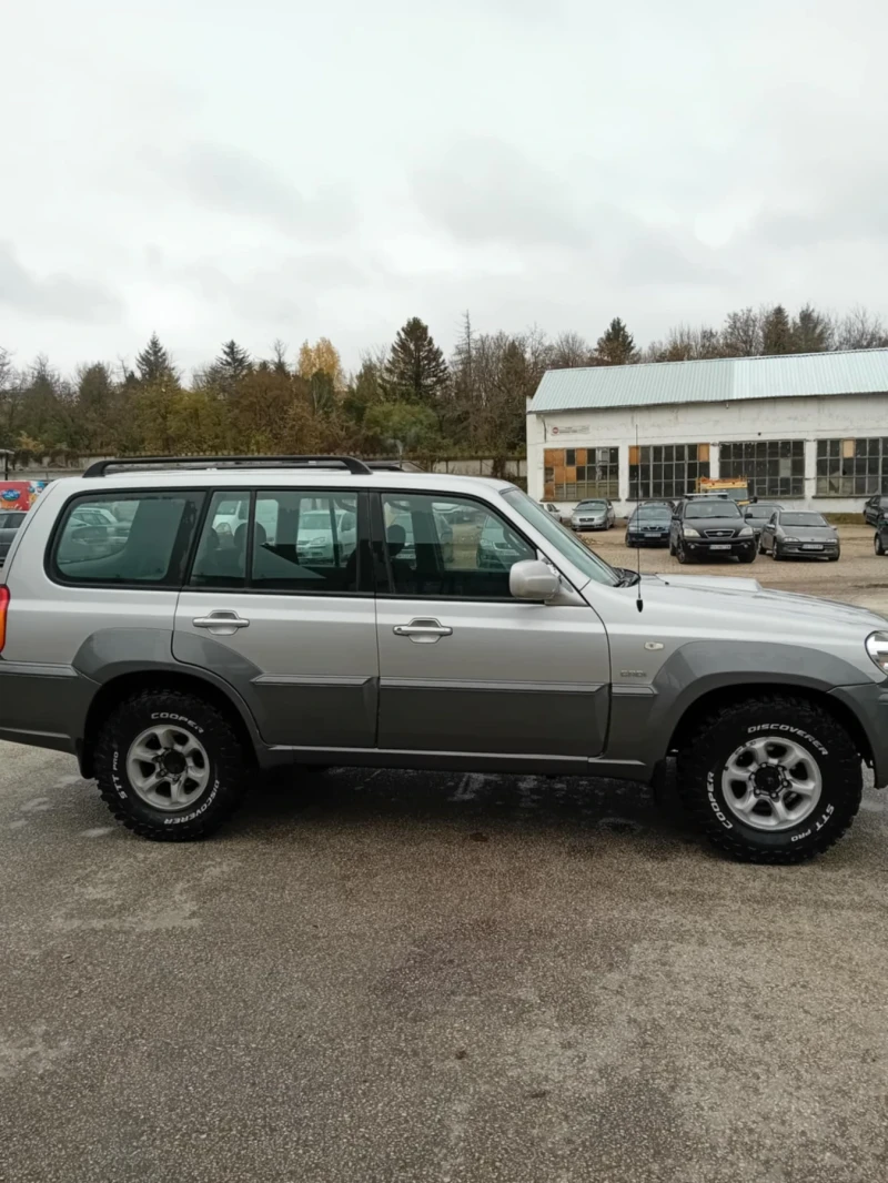 Hyundai Terracan, снимка 4 - Автомобили и джипове - 47978932