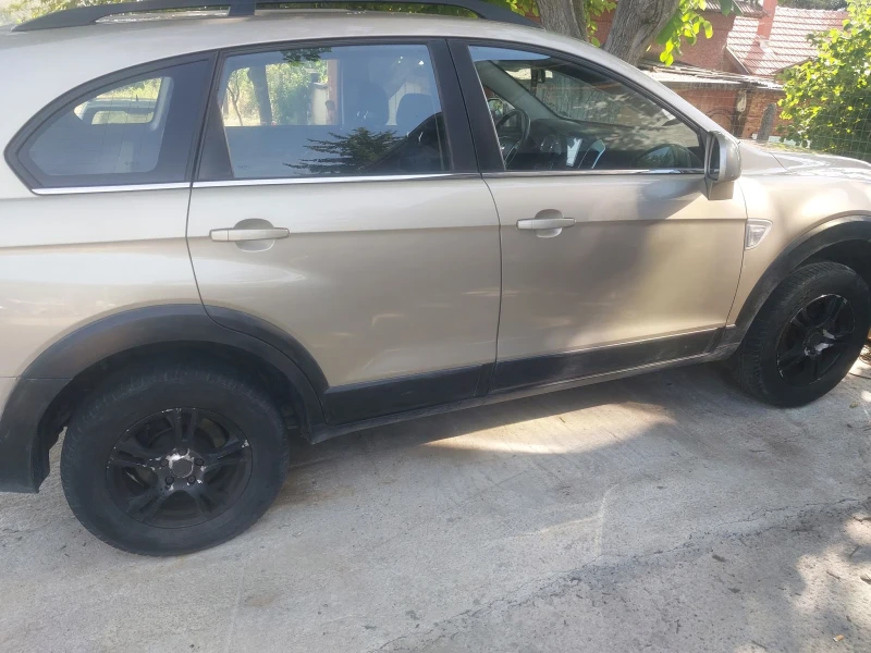 Chevrolet Captiva, снимка 11 - Автомобили и джипове - 52851973