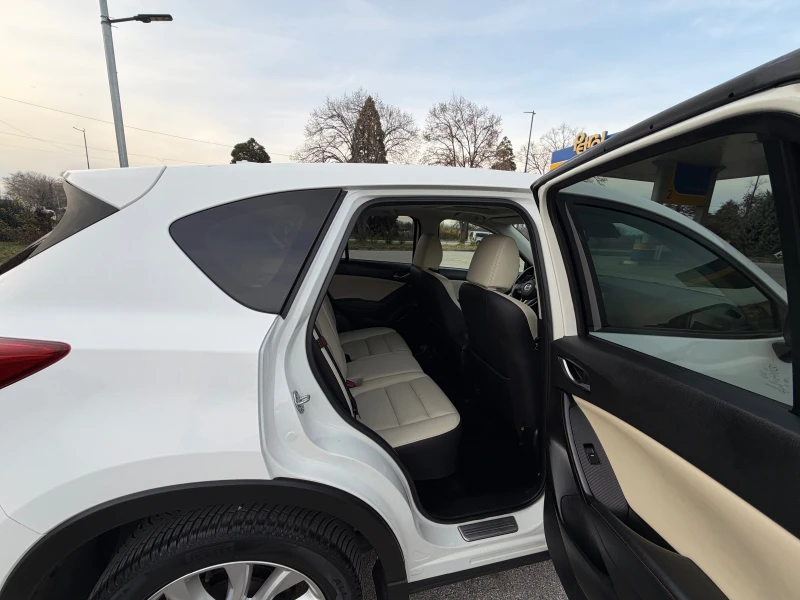 Mazda CX-5 2.2 D Takumi Plus, снимка 14 - Автомобили и джипове - 52632133