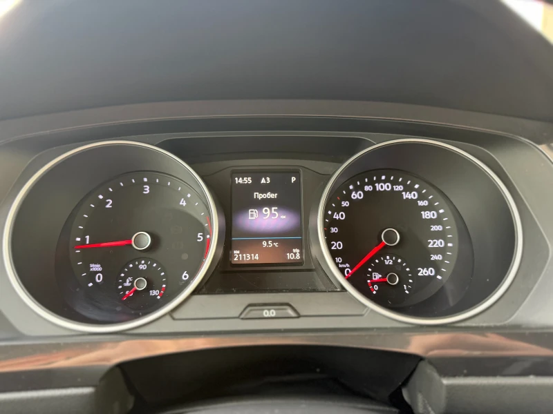 VW Tiguan 6 МЕСЕЦА ГАРАНЦИЯ/2.0TDI 140к.с. Автоматик, снимка 11 - Автомобили и джипове - 52733145