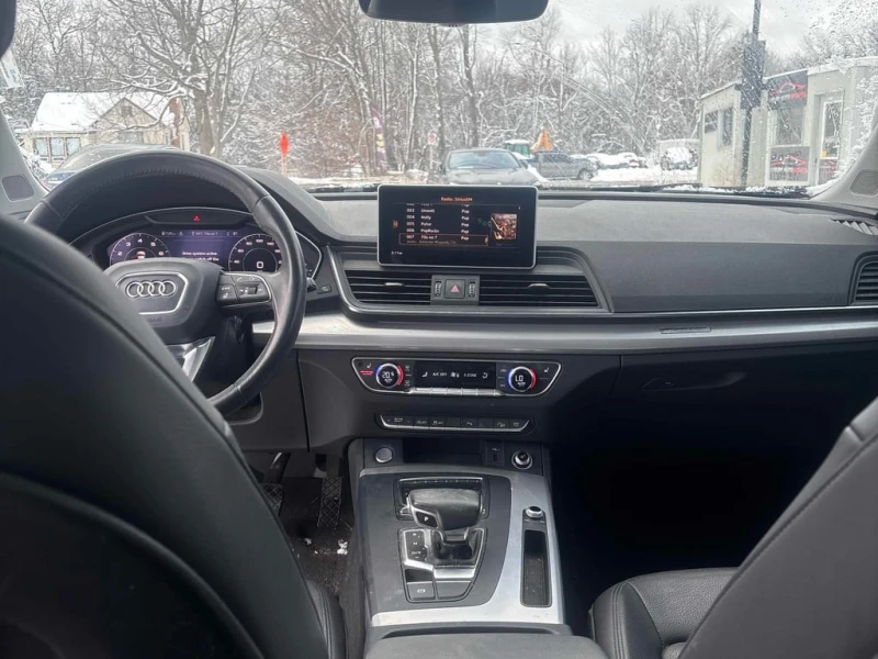 Audi Q5 * Technik * CARFAX * БЕЗ ПЪРВОНАЧАЛНА ВНОСКА, снимка 9 - Автомобили и джипове - 52867862