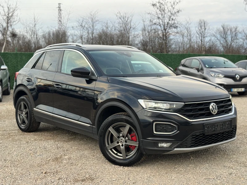 VW T-Roc Virtual, Full LED, Keyless, Камера, Подгрев, снимка 7 - Автомобили и джипове - 53263046