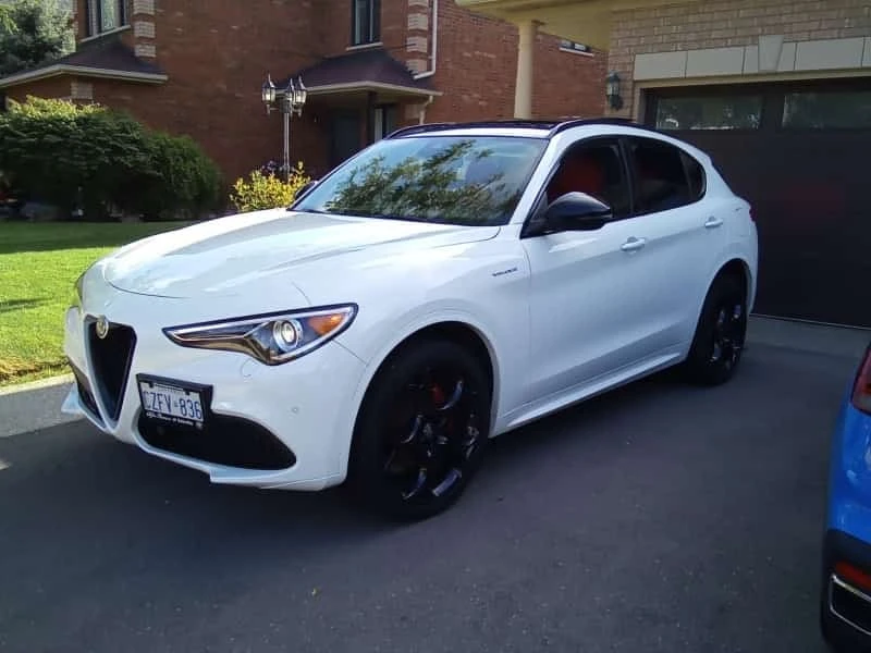 Alfa Romeo Stelvio * Veloce 4D Utility * CARFAX * ОПЦИЯ ЗА ФИНАНСИРАН