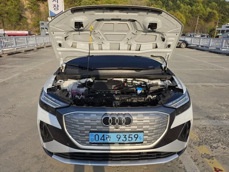 Audi Q4 40 Premium - ���� 30% ����� | Mobile.bg � ����������� 10