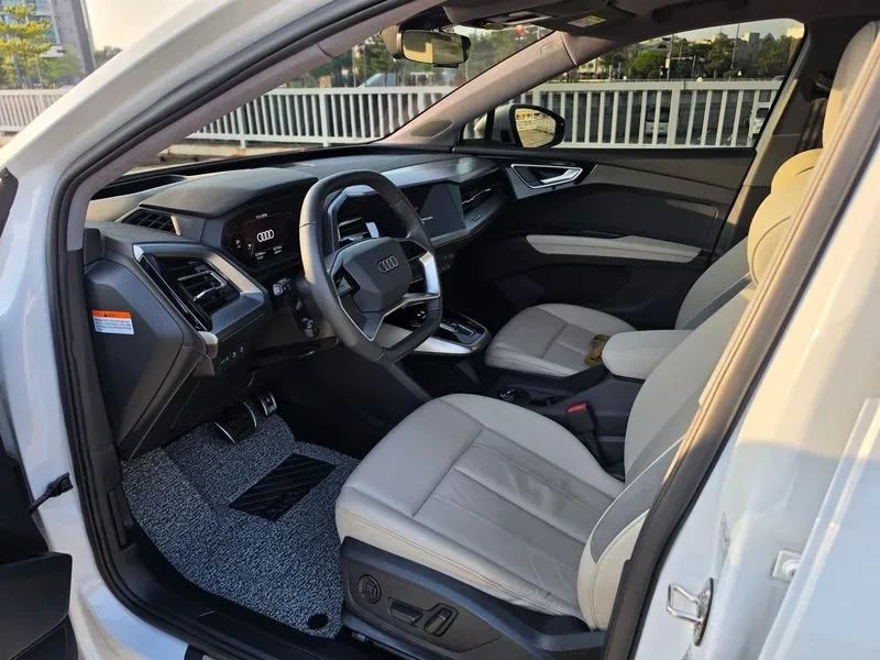 Audi Q4 40 Premium - ���� 30% ����� | Mobile.bg � ����������� 15