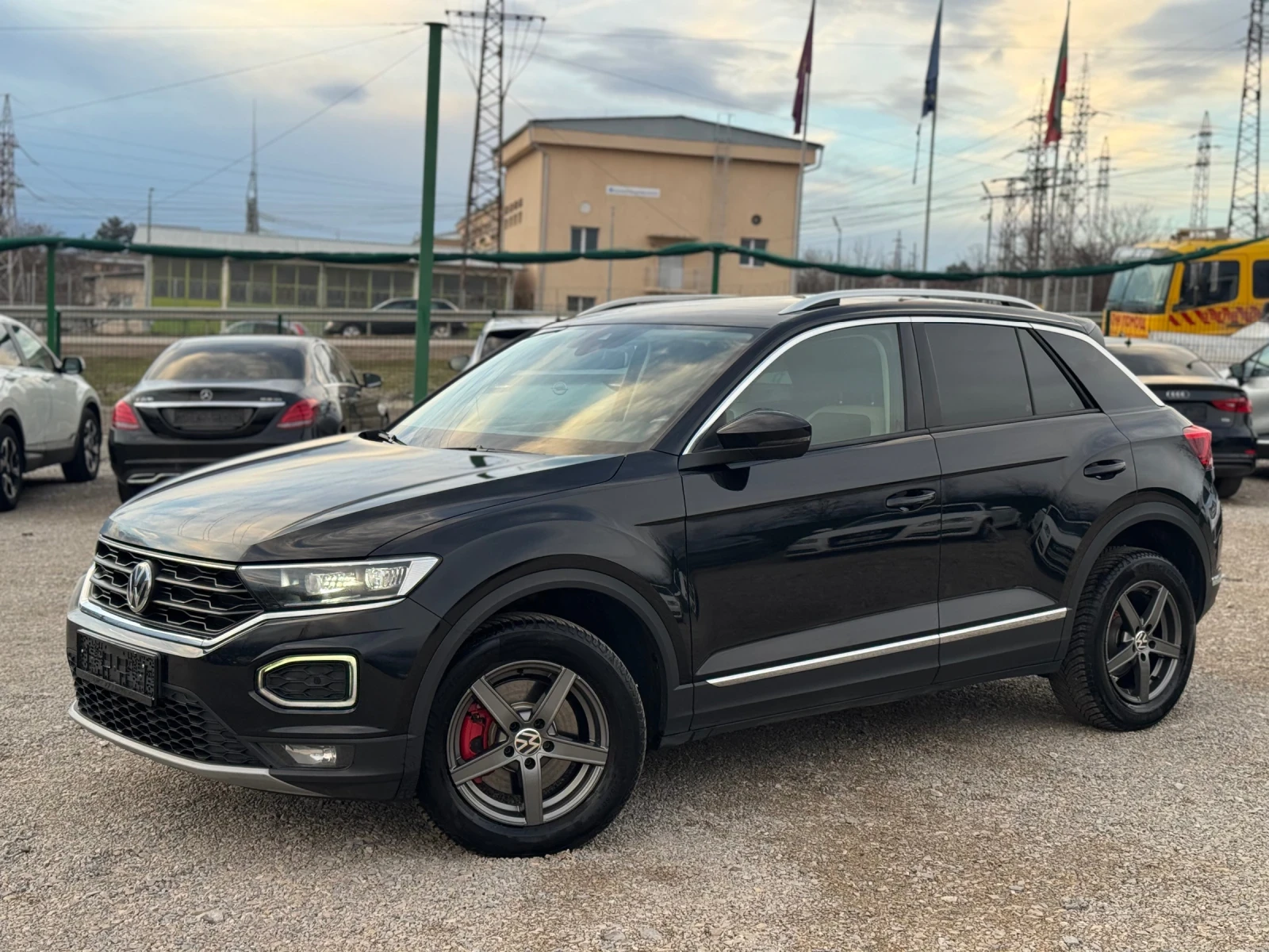 VW T-Roc Virtual, Full LED, Keyless, Камера, Подгрев, снимка 1