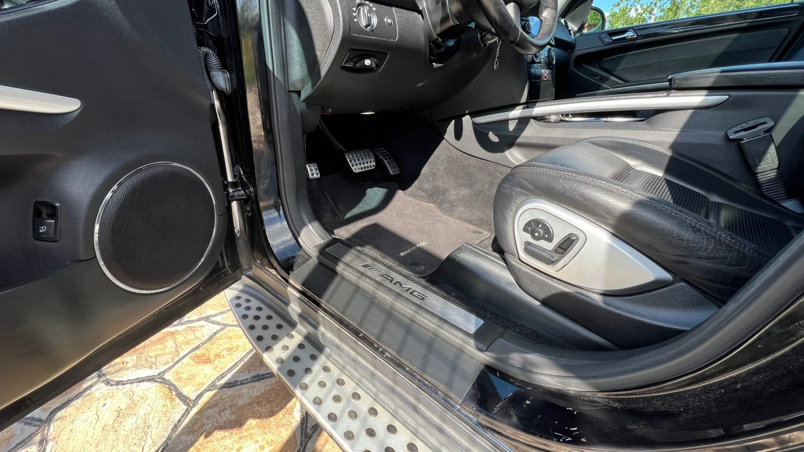 Mercedes-Benz ML 320 6.3 AMG пакет - изображение 9