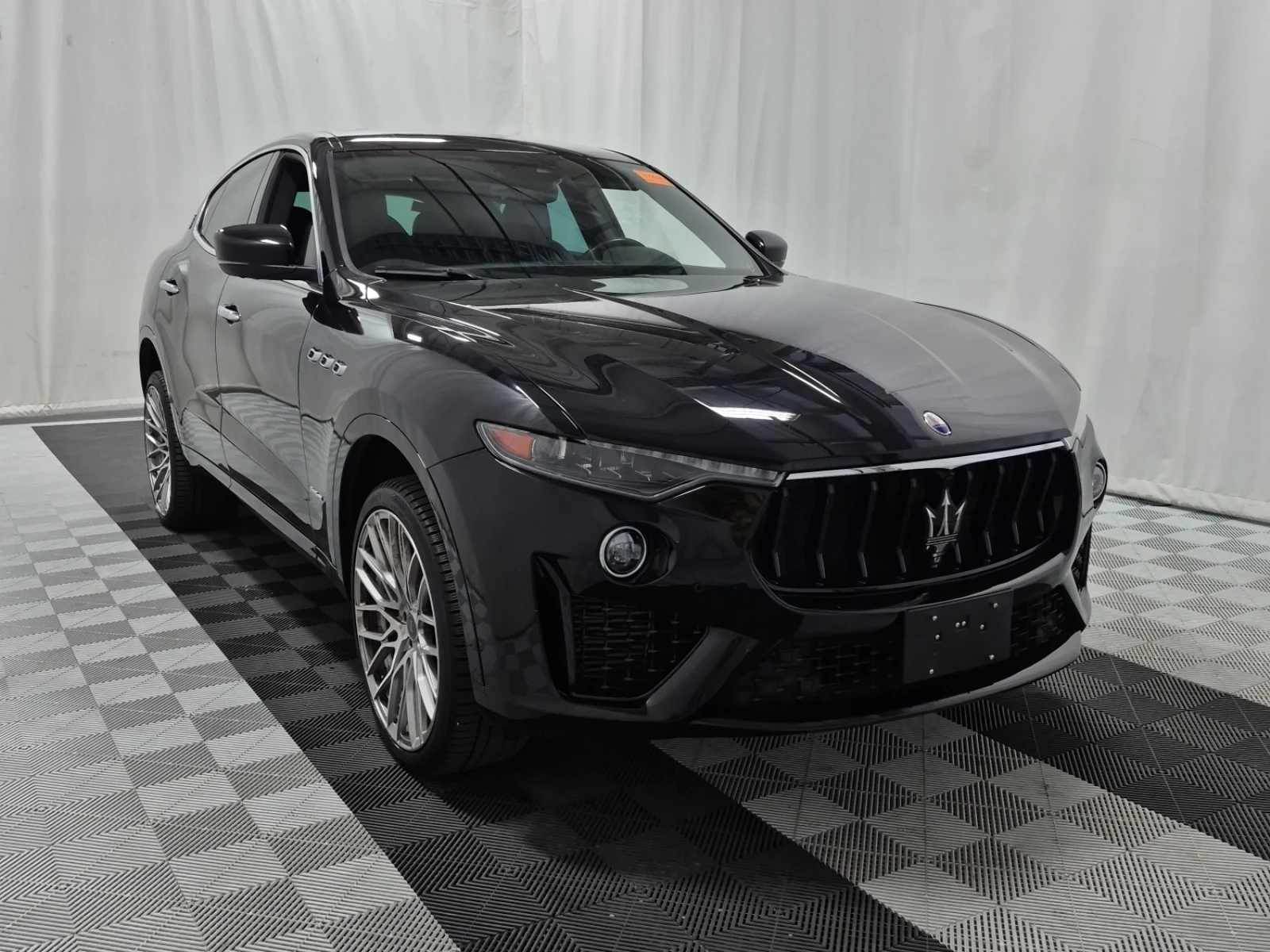Maserati Levante * GRANSPORT * CARFAX * ОПЦИЯ ЗА ФИНАНСИРАНЕ  - изображение 2