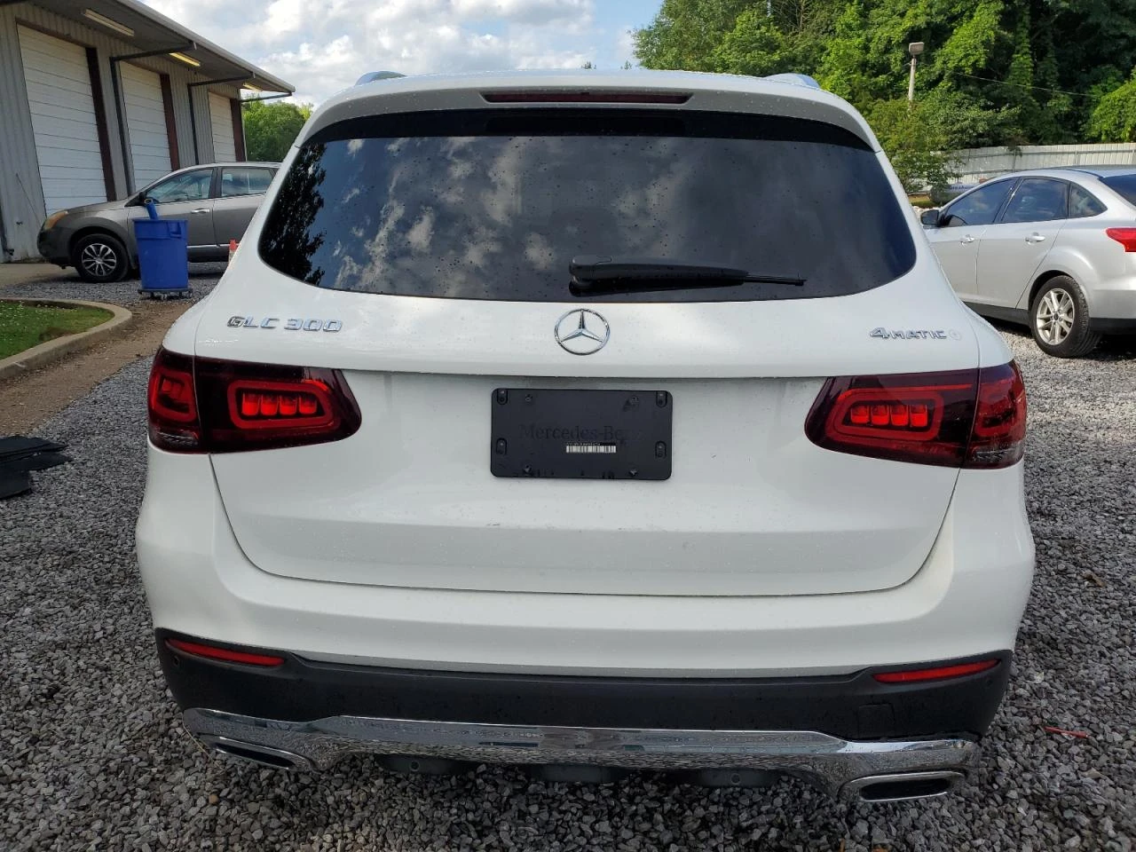 Mercedes-Benz GLC 300 4MATIC * Възможност за лизинг*  - изображение 6