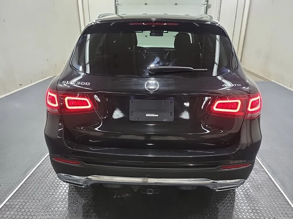 Mercedes-Benz GLC 300 2022 * CARFAX * БЕЗ ПЪРВОНАЧАЛНА ВНОСКА - изображение 5