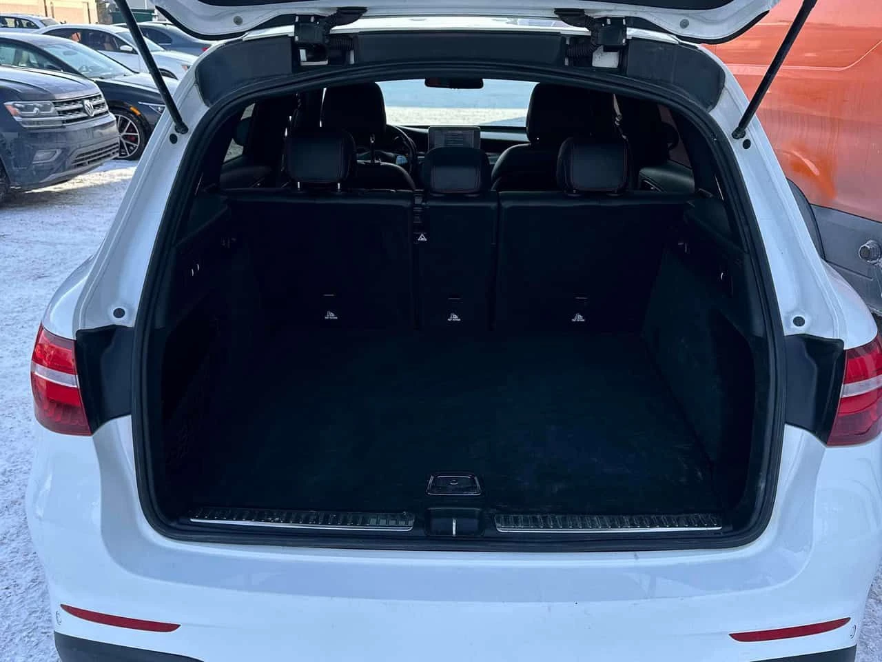 Mercedes-Benz GLC 43 AMG  CARFAX | Mobile.bg � ����������� 13