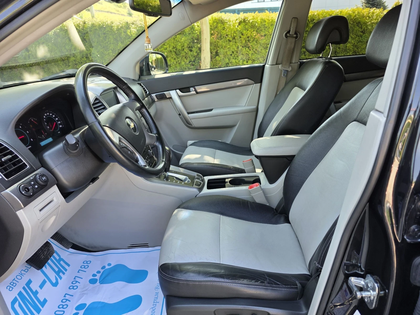 Chevrolet Captiva 2.2-184kc 4х4 6+ 1места  LTZ AT BICOLOR, снимка 9 - Автомобили и джипове - 54438573
