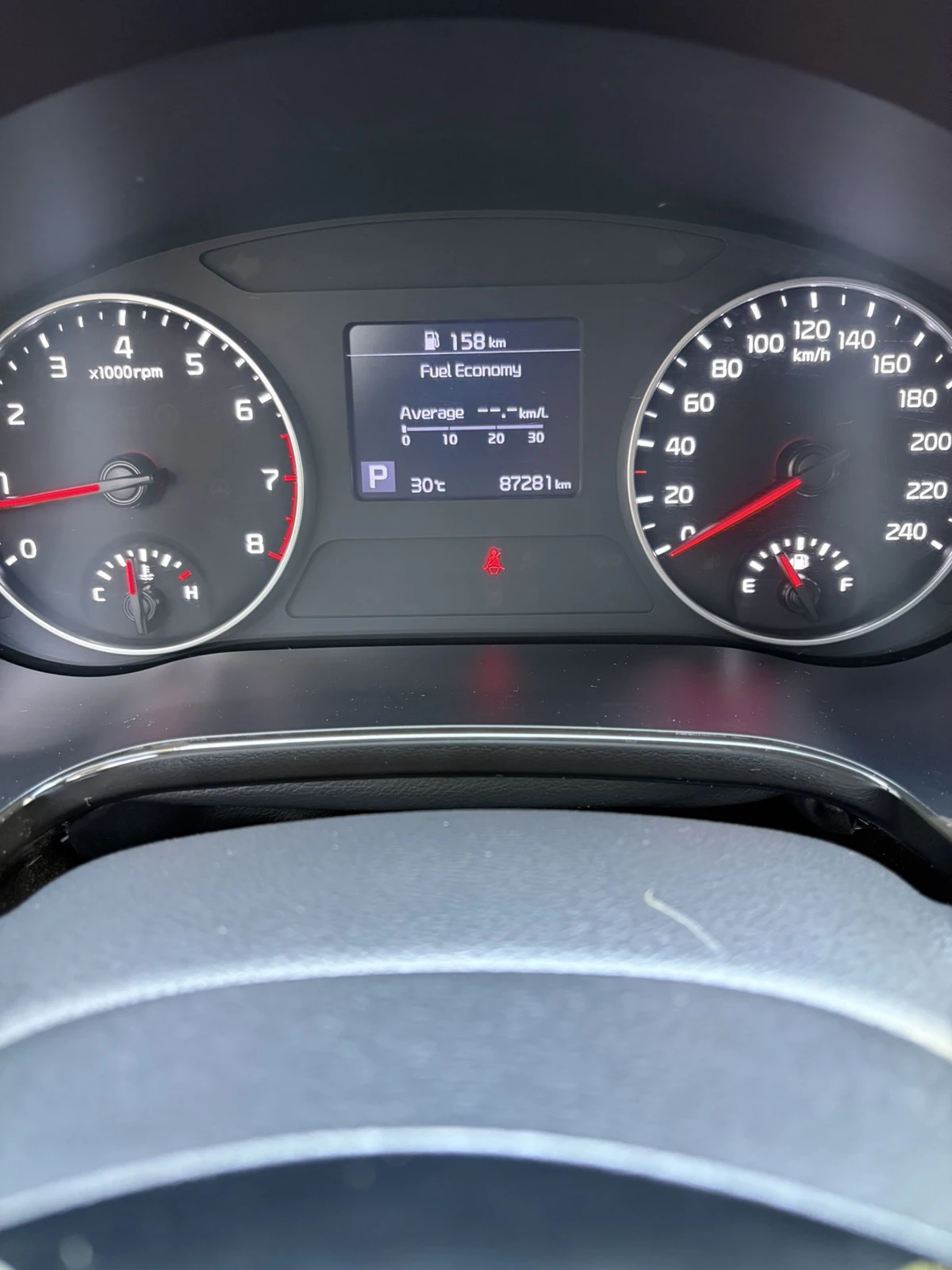 Kia Seltos 1.6 Turbo - Наличен в БГ, снимка 12 - Автомобили и джипове - 54868985