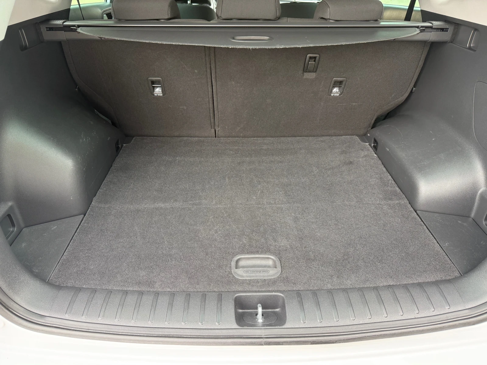 Hyundai Tucson 1.6CRDI Origo - 64000kм! - Facelift - АВТОМАТИК, снимка 7 - Автомобили и джипове - 55215917