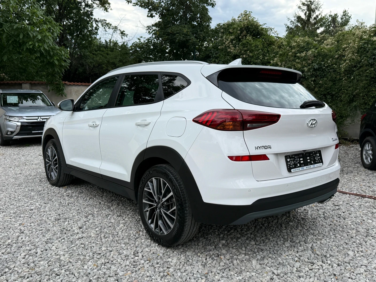 Hyundai Tucson 1.6CRDI Origo - 64000kм! - Facelift - АВТОМАТИК, снимка 6 - Автомобили и джипове - 55215917