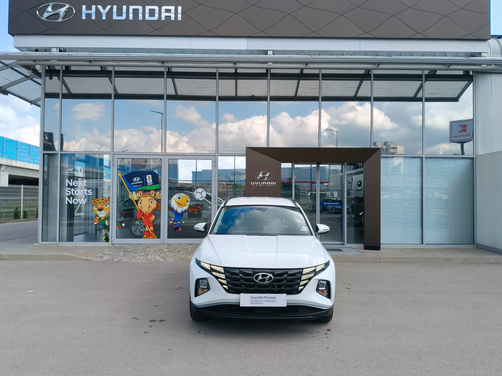 Hyundai Tucson COMFORT, снимка 8 - Автомобили и джипове - 55439550