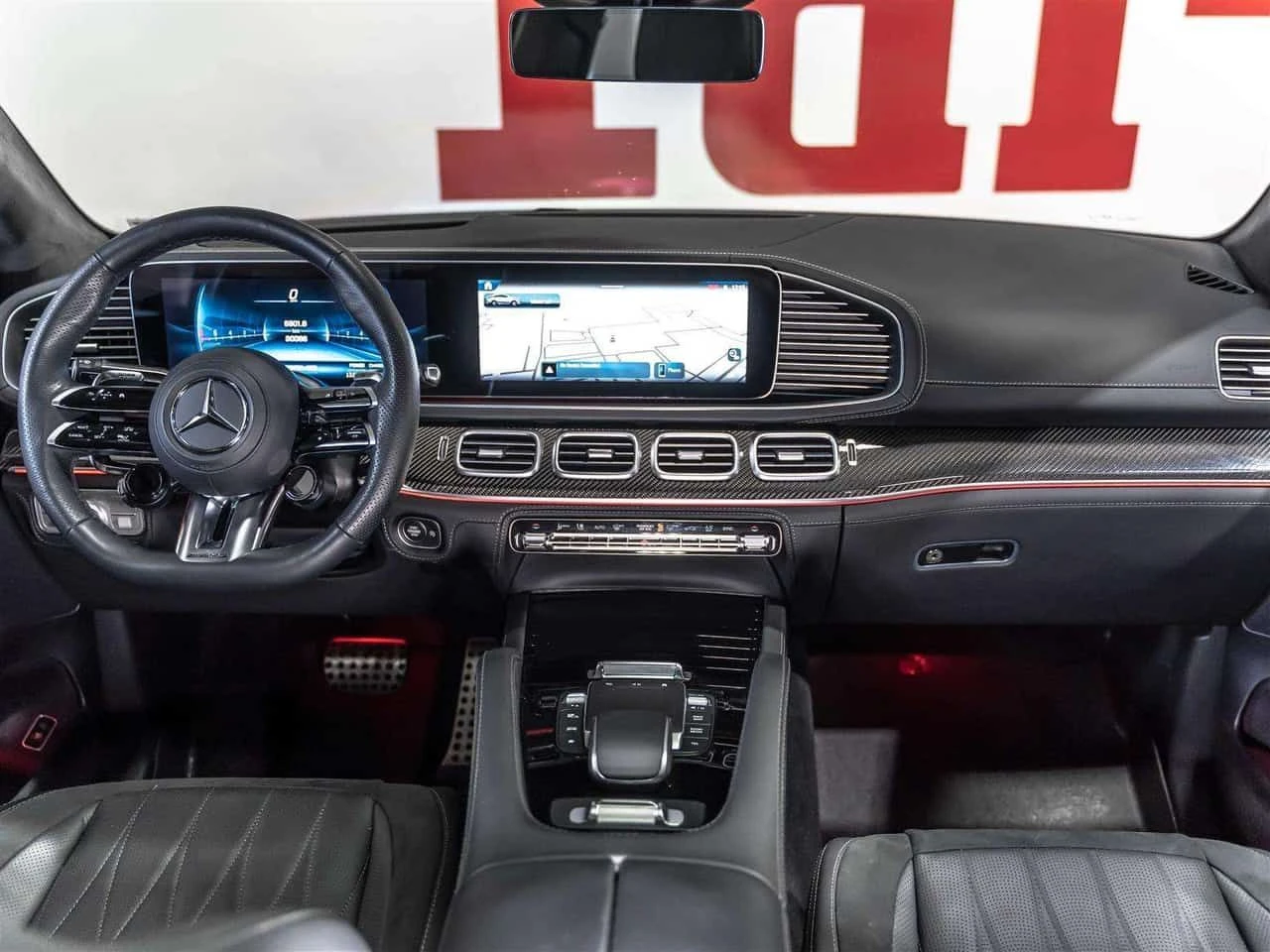 Mercedes-Benz GLE * AMG 63 S| COUPE| NIGHT PKG| IDP| MASSAGE| TECH| , снимка 11 - Автомобили и джипове - 55498570