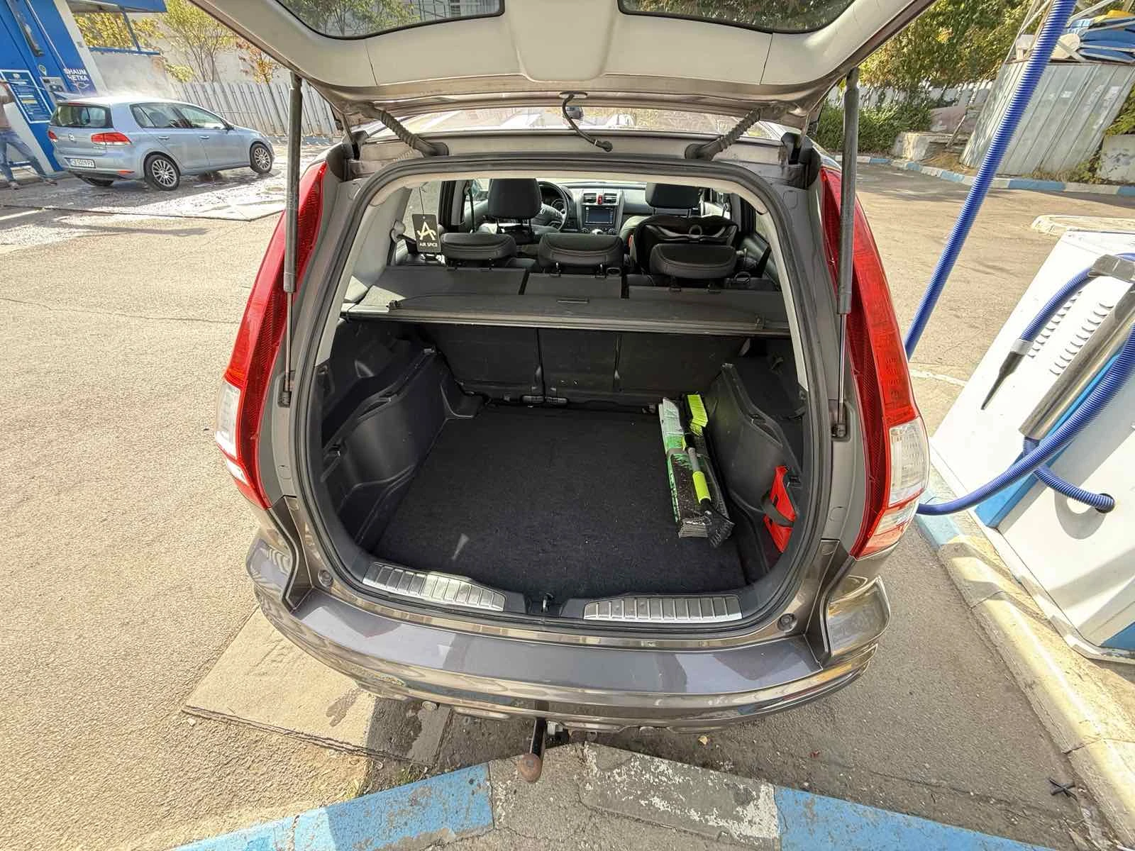 Honda Cr-v 2.2 i-dtec/EXECUTIVE/DISTRONIK/, снимка 9 - Автомобили и джипове - 56468535