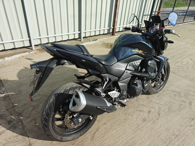 Kawasaki Z 750, снимка 11 - Мотоциклети и мототехника - 53408225