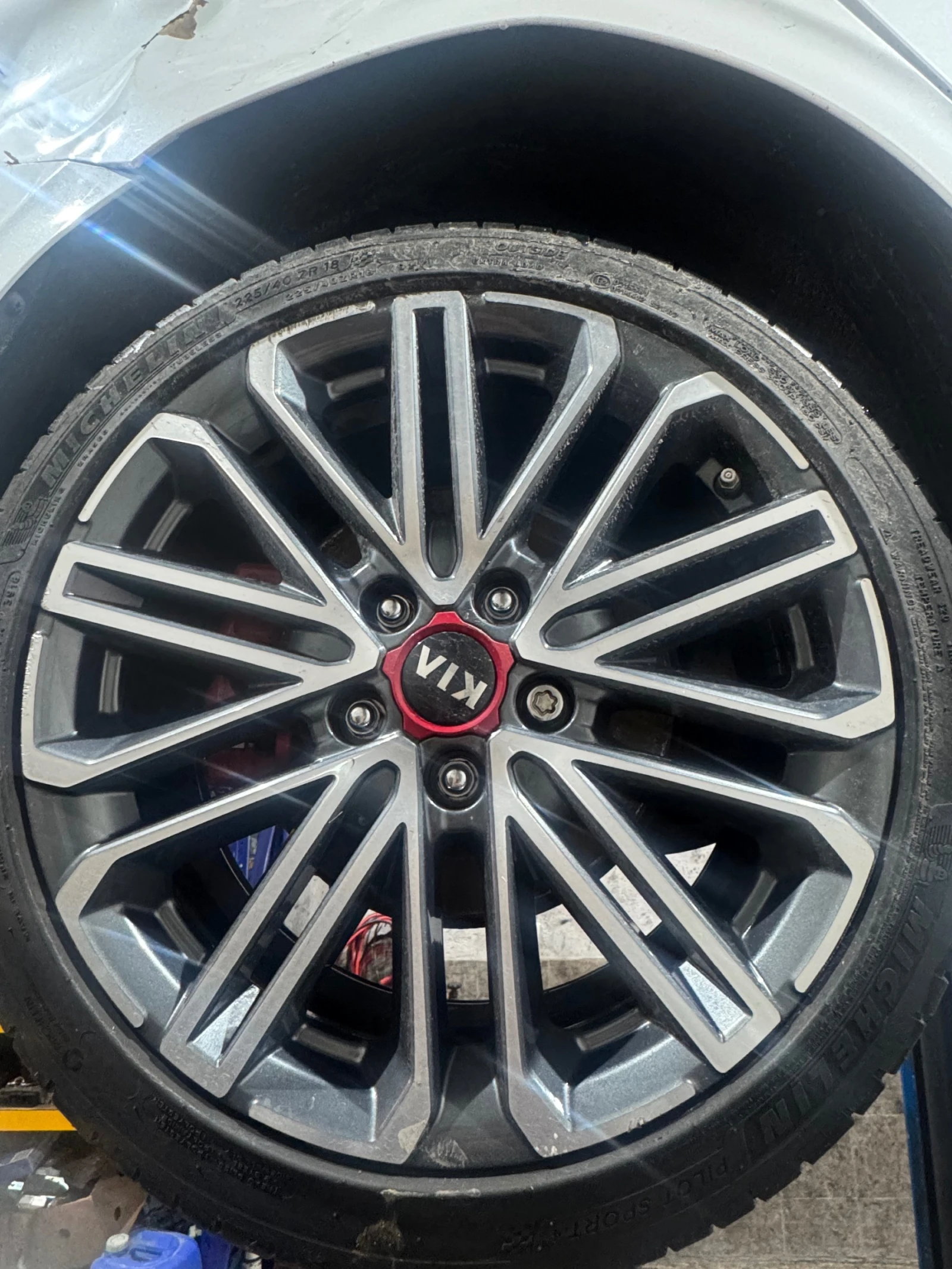 ���� � ������ 225/40R18 �� Kia Pro ceed | Mobile.bg � ����������� 3