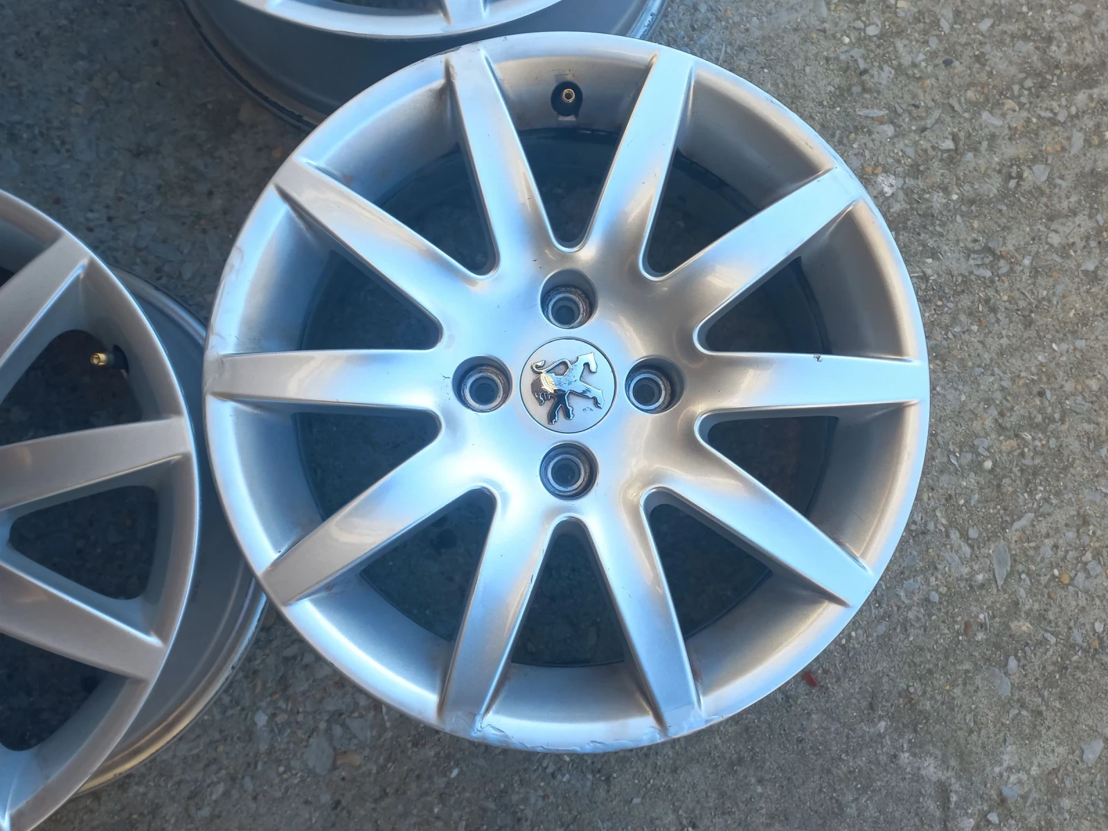 ������ �� Peugeot | Mobile.bg � ����������� 4