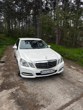 Mercedes-Benz E 220 7G Tronic СМЕНЕНА ВЕРИГА, снимка 1
