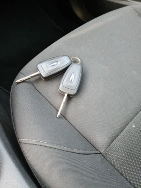 Ford Focus 1, 6i става на газ, снимка 14