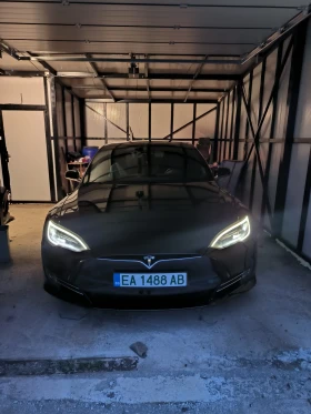 Tesla Model S 75D