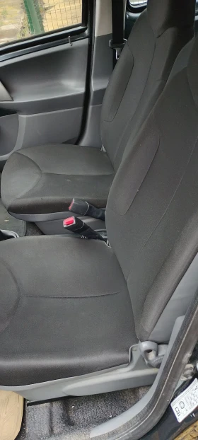 Toyota Aygo, снимка 9