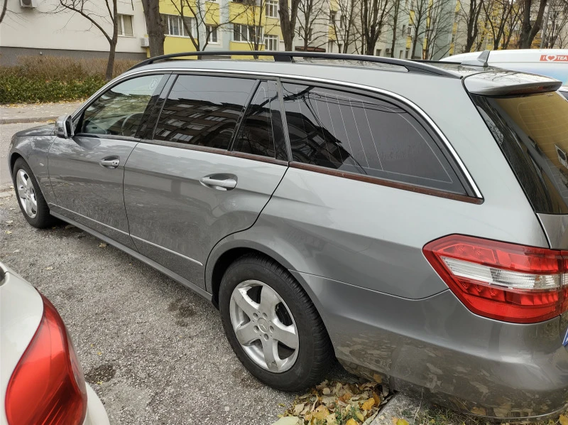 Mercedes-Benz E 200 Е 200 - 136, снимка 5 - Автомобили и джипове - 48465872