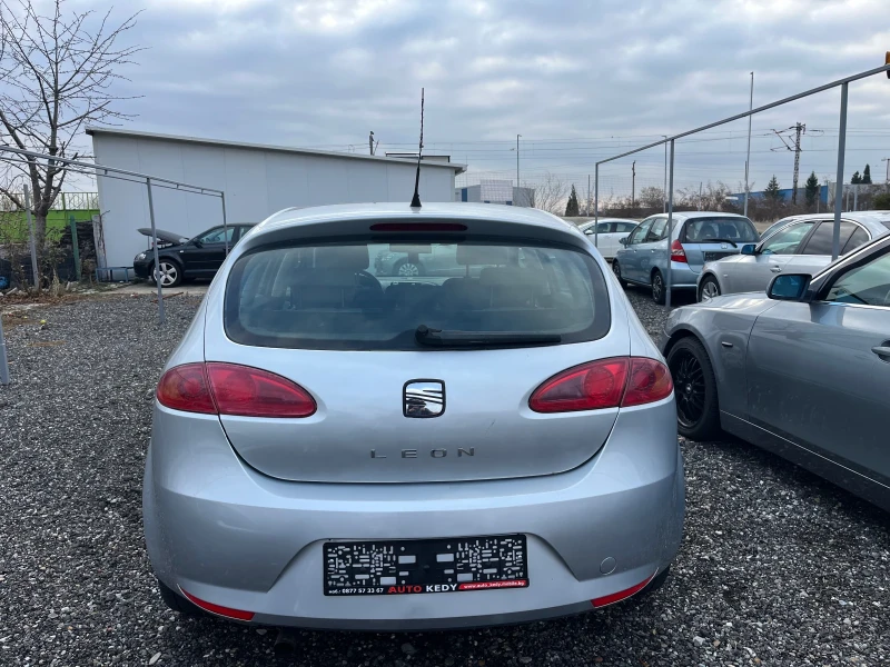 Seat Leon 1.6i, снимка 6 - Автомобили и джипове - 44516845