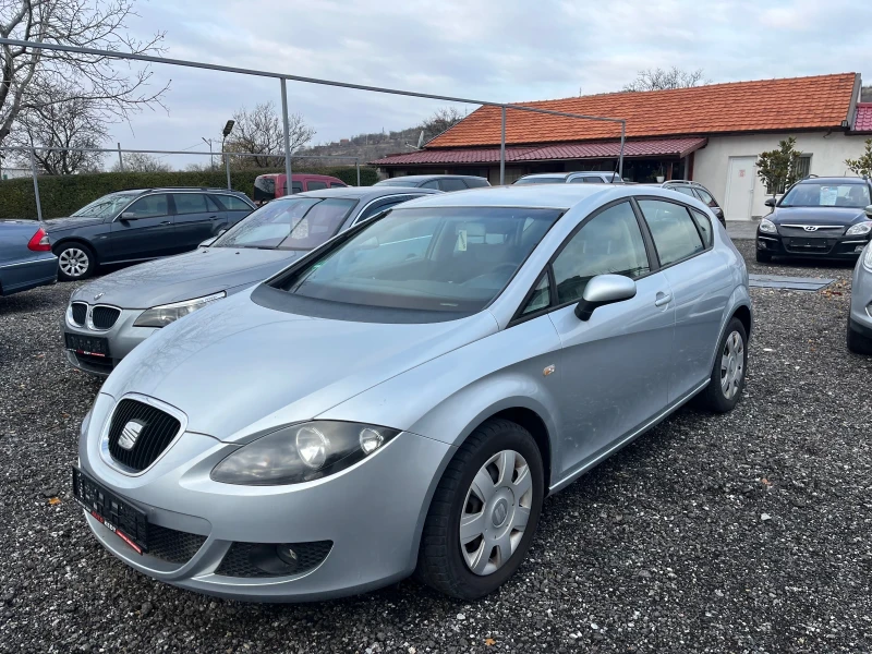 Seat Leon 1.6i, снимка 2 - Автомобили и джипове - 44516845