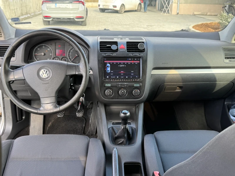 VW Golf 2.0 TDI, снимка 7 - Автомобили и джипове - 47334215