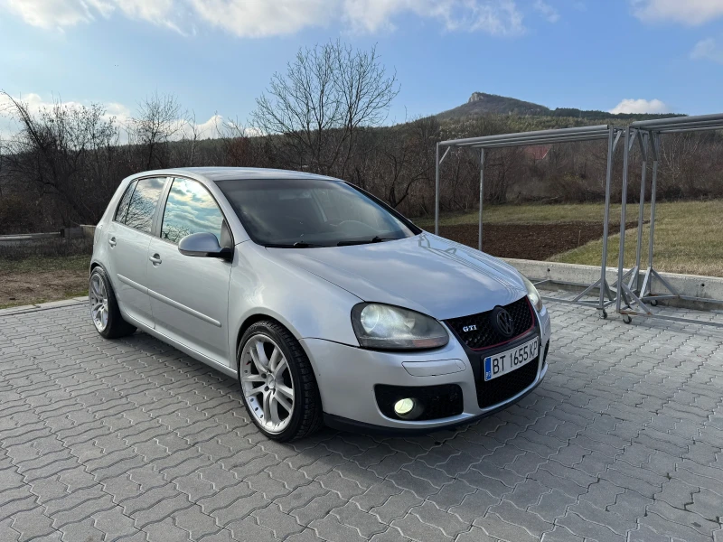 VW Golf 2.0 TDI, снимка 2 - Автомобили и джипове - 47334215