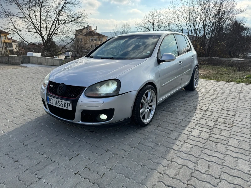 VW Golf 2.0 TDI, снимка 1 - Автомобили и джипове - 47334215