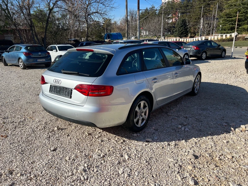 Audi A4 2.0 TDI AUTOMAT, снимка 5 - Автомобили и джипове - 48024944