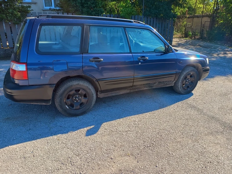 Subaru Forester, снимка 1 - Автомобили и джипове - 48211181