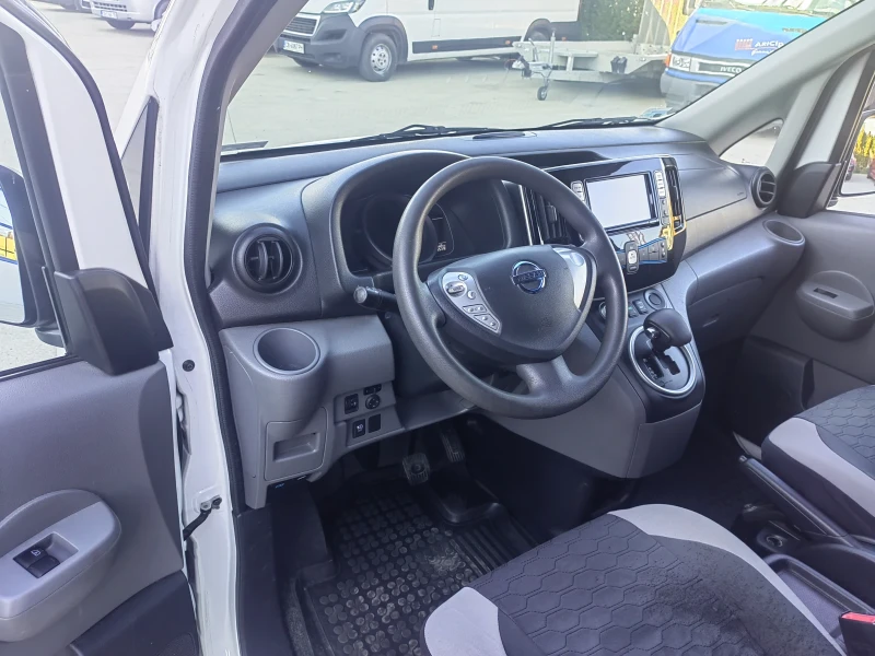 Nissan e-NV200, снимка 12 - Автомобили и джипове - 48577185