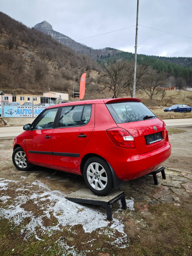 Skoda Fabia 1.2I НОВ ВНОС, снимка 5 - Автомобили и джипове - 48690598