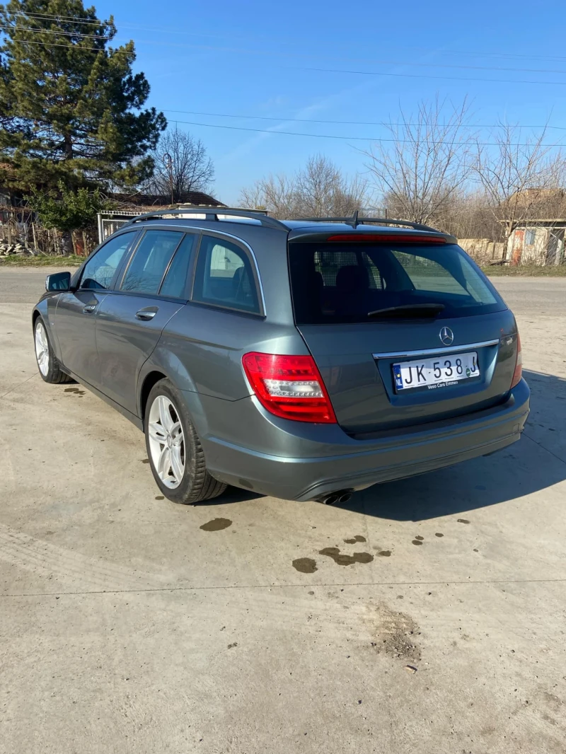 Mercedes-Benz C 200 2.2, снимка 7 - Автомобили и джипове - 48872619