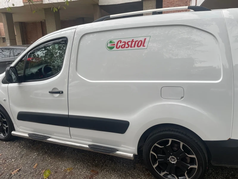Citroen Berlingo, снимка 14 - Автомобили и джипове - 52469287