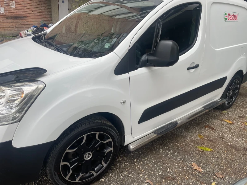 Citroen Berlingo, снимка 3 - Автомобили и джипове - 52469287