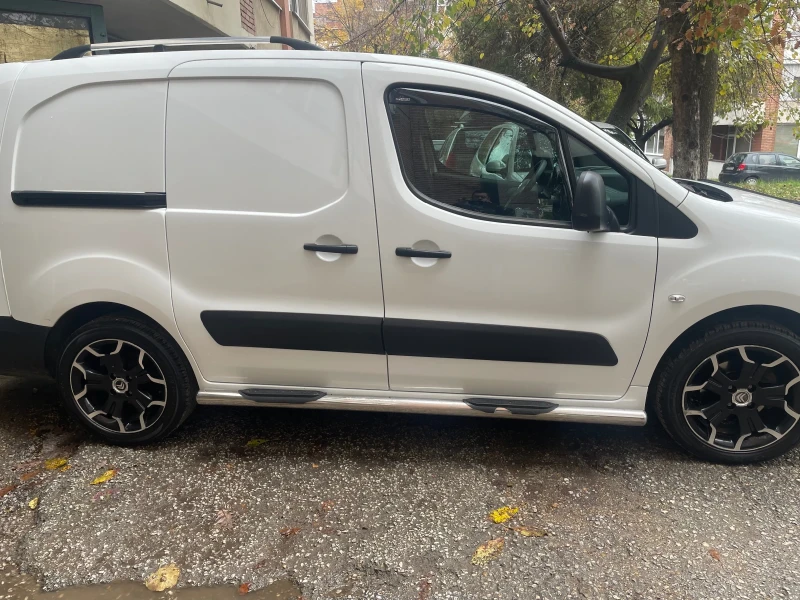 Citroen Berlingo, снимка 13 - Автомобили и джипове - 52469287