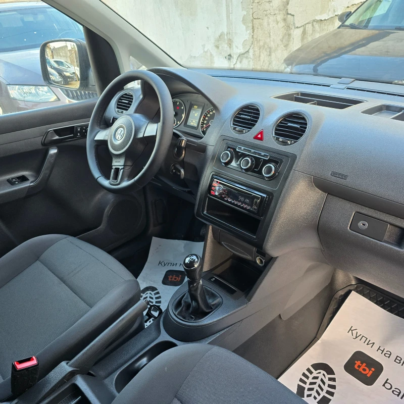 VW Caddy 1.6TDI, снимка 8 - Автомобили и джипове - 52553204